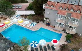New Golden Gate Hotel